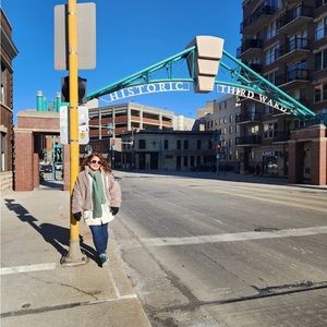 Meet your Posher, Daniela